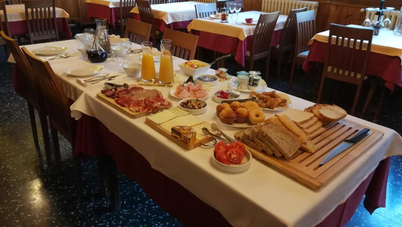 Hotel La Ribera Рібера-де-Кардос Екстер'єр фото